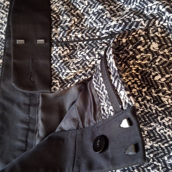 Express Blk/Wht Crop Dress Pants Front/Back Pockets. NWOT Size 4 - Picture 11 of 13